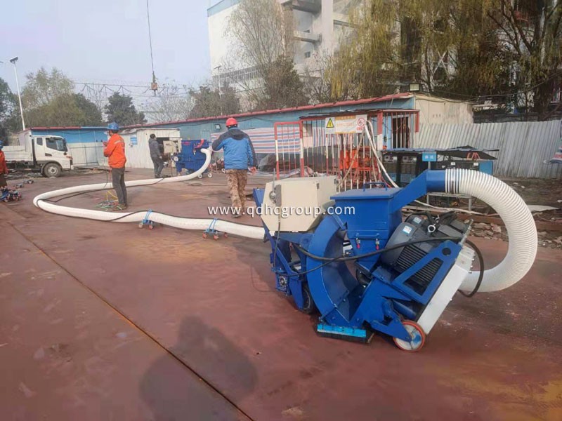 拋丸機去除鋼板的銹跡